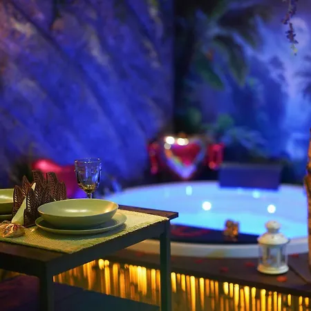 דירה Moonlight Jungle Luxury Experience