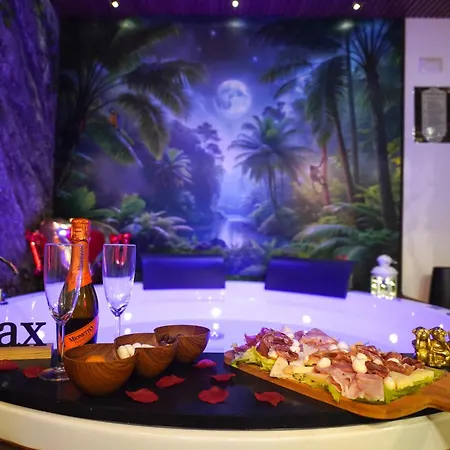 Moonlight Jungle Luxury Experience דירה *