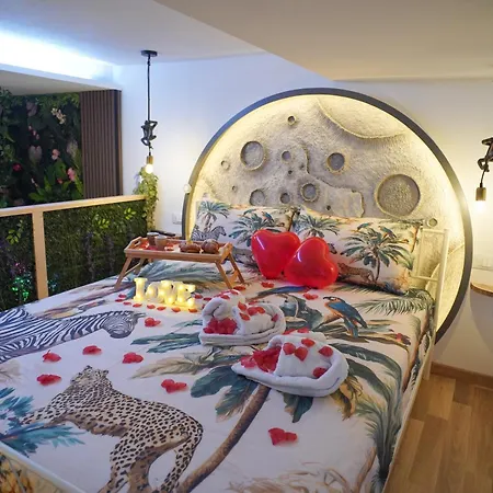 Moonlight Jungle Luxury Experience *